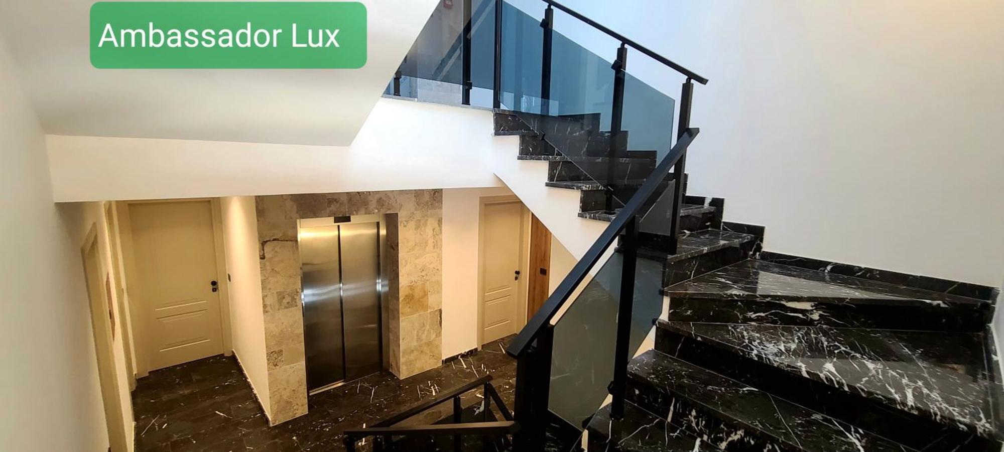 Ambassador & Ambassador Lux Apartments Ulcinj Esterno foto