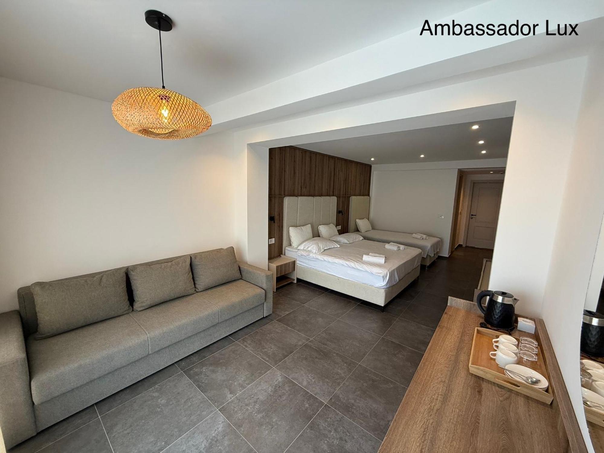 Ambassador & Ambassador Lux Apartments Ulcinj Esterno foto