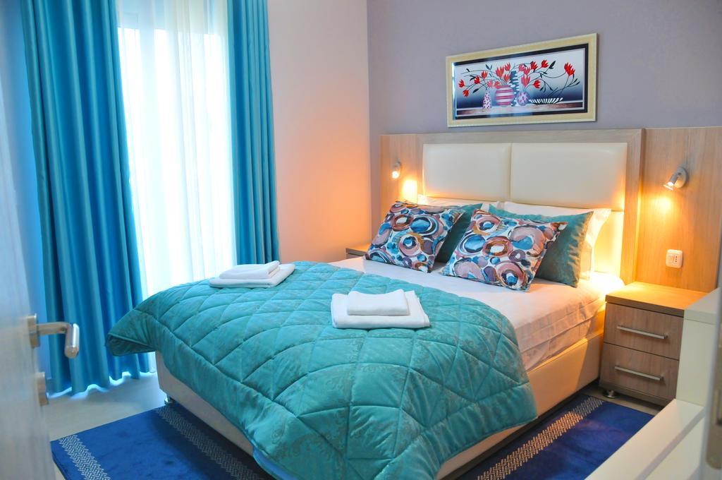 Ambassador & Ambassador Lux Apartments Ulcinj Esterno foto
