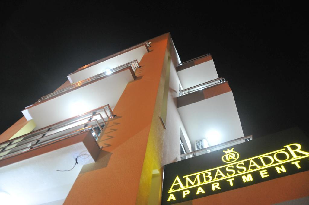 Ambassador & Ambassador Lux Apartments Ulcinj Esterno foto