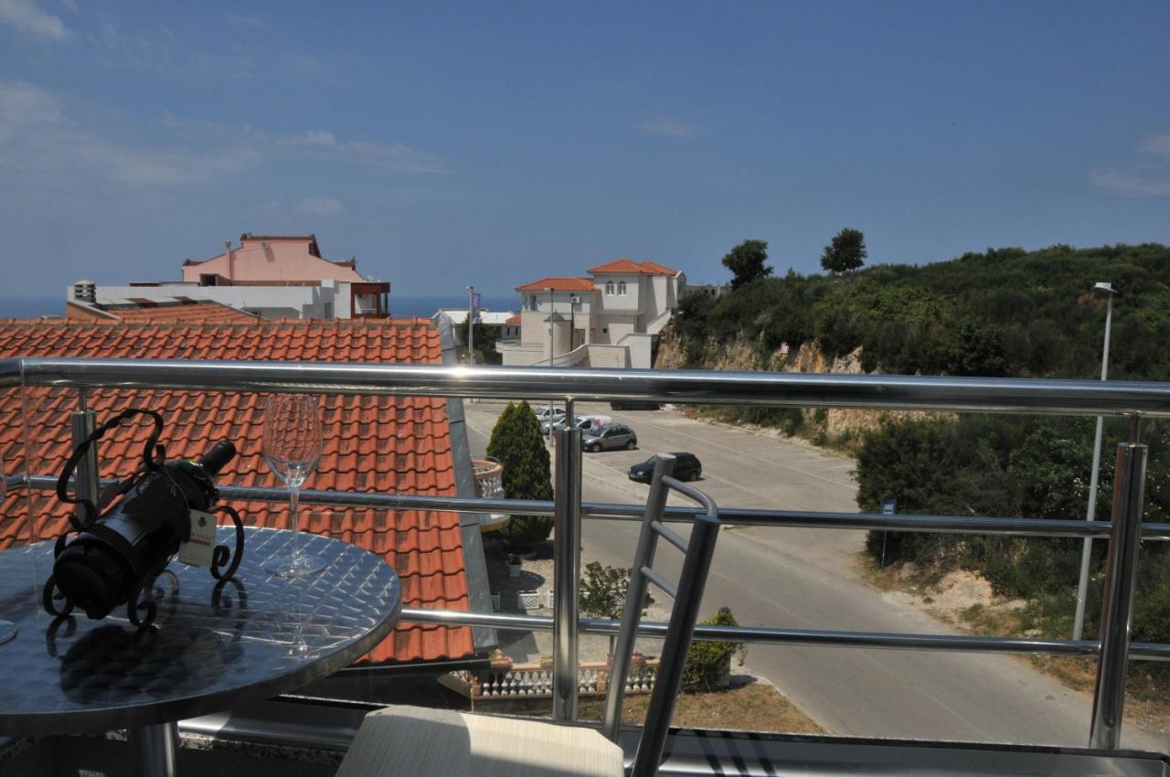 Ambassador & Ambassador Lux Apartments Ulcinj Esterno foto